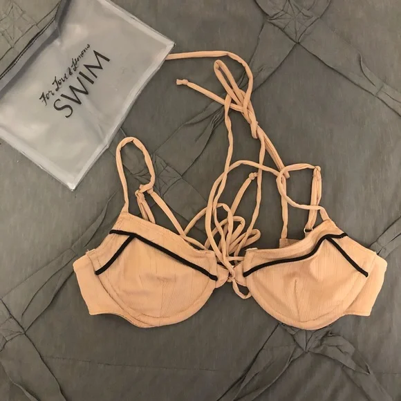 for love and lemons bikini top - Picture 4 of 5